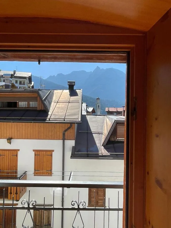 Appartamento Dolomiti أورونزو دي كادوري